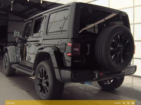 Used 2023 Jeep Wrangler Sahara w/ Cold Weather Group image 6
