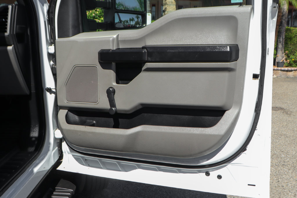 Used 2019 Ford F450 XL w/ XL Value Package RWD image 32