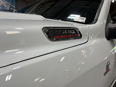 Used 2024 RAM 2500 Laramie w/ Safety Group image 9