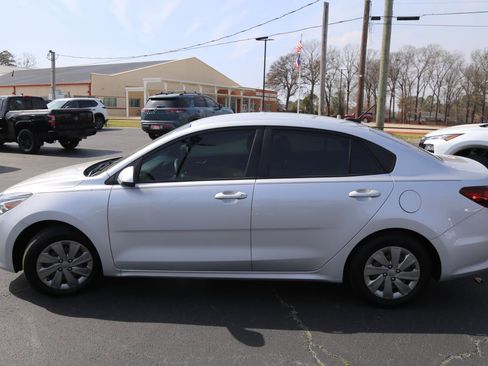 Used 2022 Hyundai Tucson SEL w/ Cargo Package image 3