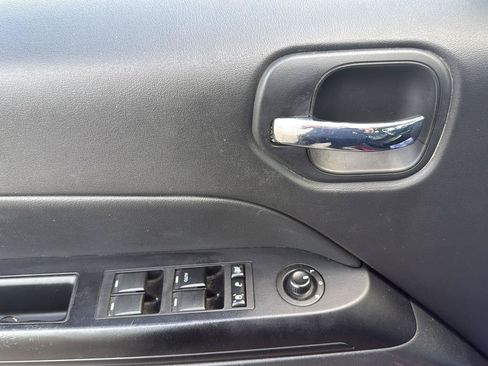 Used 2016 Jeep Patriot High Altitude FWD image 7