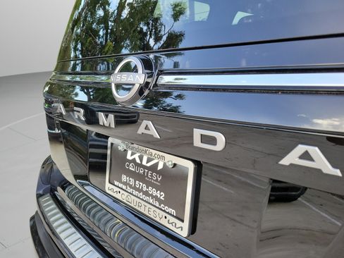 Used 2026 Nissan Armada SL w/ Captain's Chari Seat Package RWD image 30