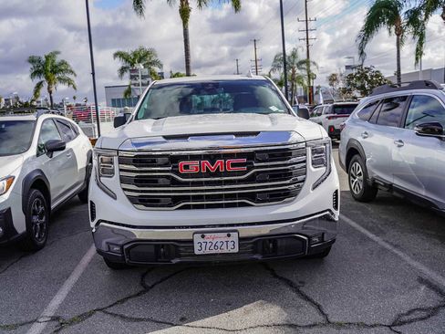 Used 2024 GMC Sierra 1500 SLT image 4
