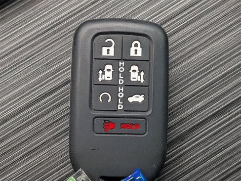 Used 2023 Honda Odyssey Sport image 32