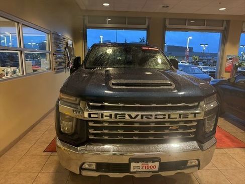 Used 2022 Chevrolet Silverado 2500 LTZ w/ LTZ Premium Package image 2