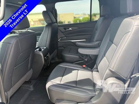 New 2026 Chevrolet Traverse LT w/ Driver Confidence Package AWD/4WD image 32