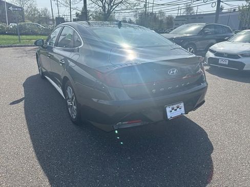Used 2022 Hyundai Sonata SEL w/ Convenience Package image 4