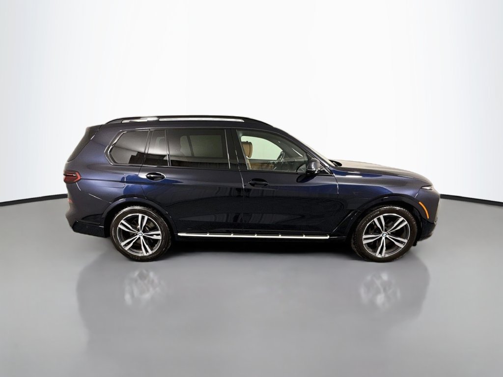 Used 2026 BMW X7 xDrive40i AWD/4WD image 8