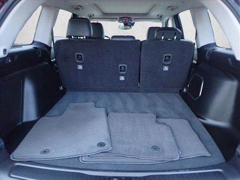 Used 2022 Jeep Grand Cherokee Limited 4xe image 8