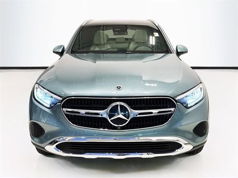 Certified 2025 Mercedes-Benz GLC 300 GLC 300 image 2
