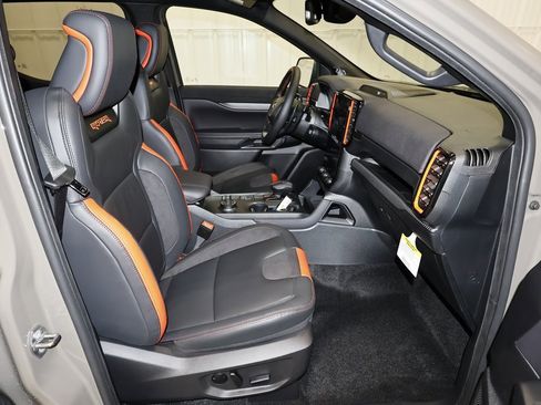 New 2025 Ford Ranger Raptor image 16