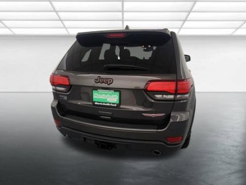 Used 2018 Jeep Grand Cherokee Trailhawk AWD/4WD image 7