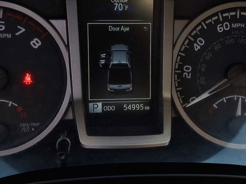 Used 2023 Toyota Tacoma SR5 image 19