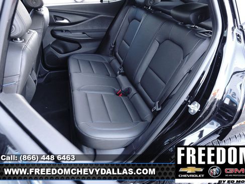 New 2026 Buick Envista Sport Touring image 14