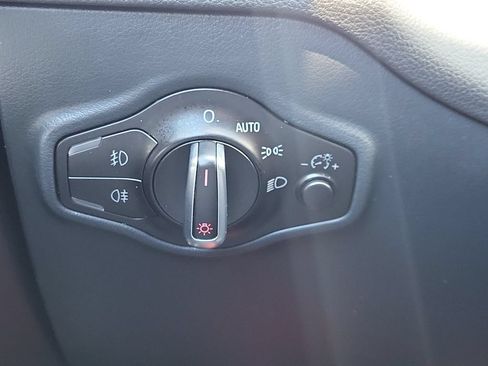 Used 2016 Audi SQ5 Premium Plus w/ Technology Package AWD/4WD image 33
