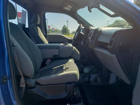 Used 2016 Ford F150 XL w/ Equipment Group 101A Mid AWD/4WD image 12