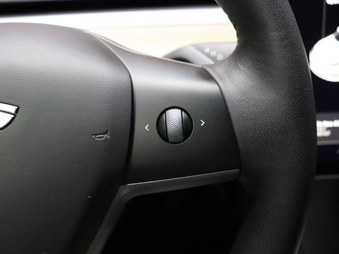 Used 2023 Tesla Model 3 Standard Range image 50