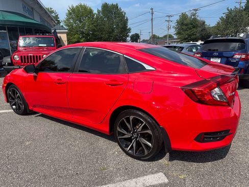 Used 2019 Honda Civic Sport image 6