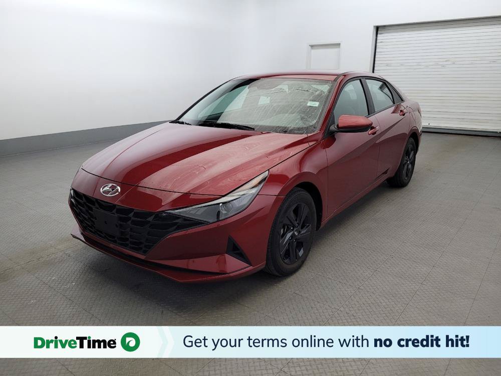Used 2023 Hyundai Elantra SEL w/ Cargo Package FWD image 1