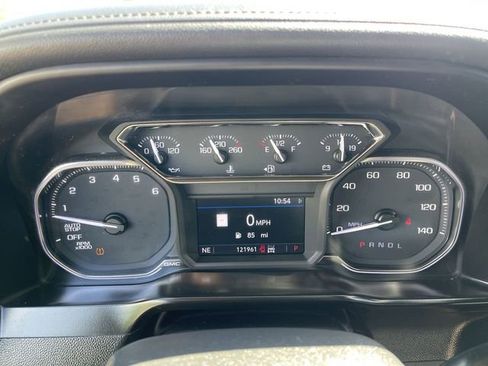 Used 2019 GMC Sierra 1500 SLT w/ SLT Premium Plus Package AWD/4WD image 15