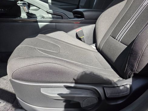 New 2026 Hyundai Elantra Sport image 11