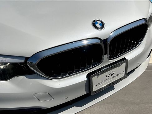 Used 2017 BMW 530i xDrive AWD/4WD image 32