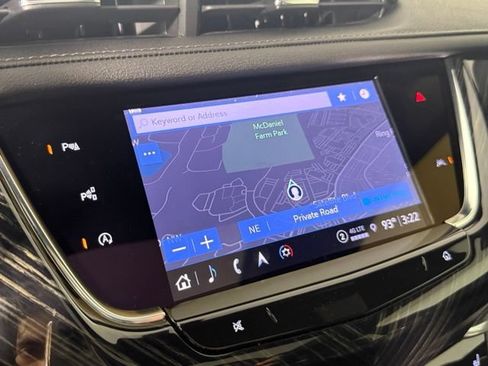 Used 2023 Cadillac XT6 Premium Luxury w/ Technology Package FWD image 21