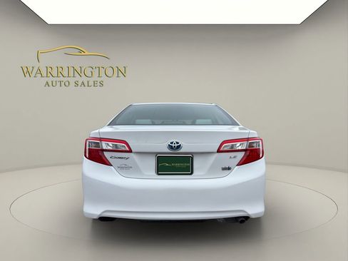 Used 2013 Toyota Camry LE image 6