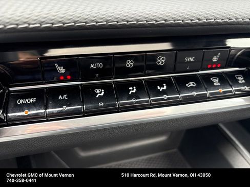 New 2026 Chevrolet Equinox LT w/ Convenience Package II image 31