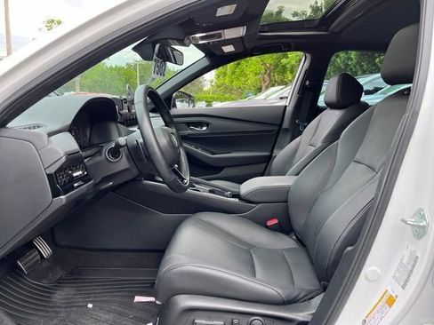 Used 2025 Honda Accord Sport image 14