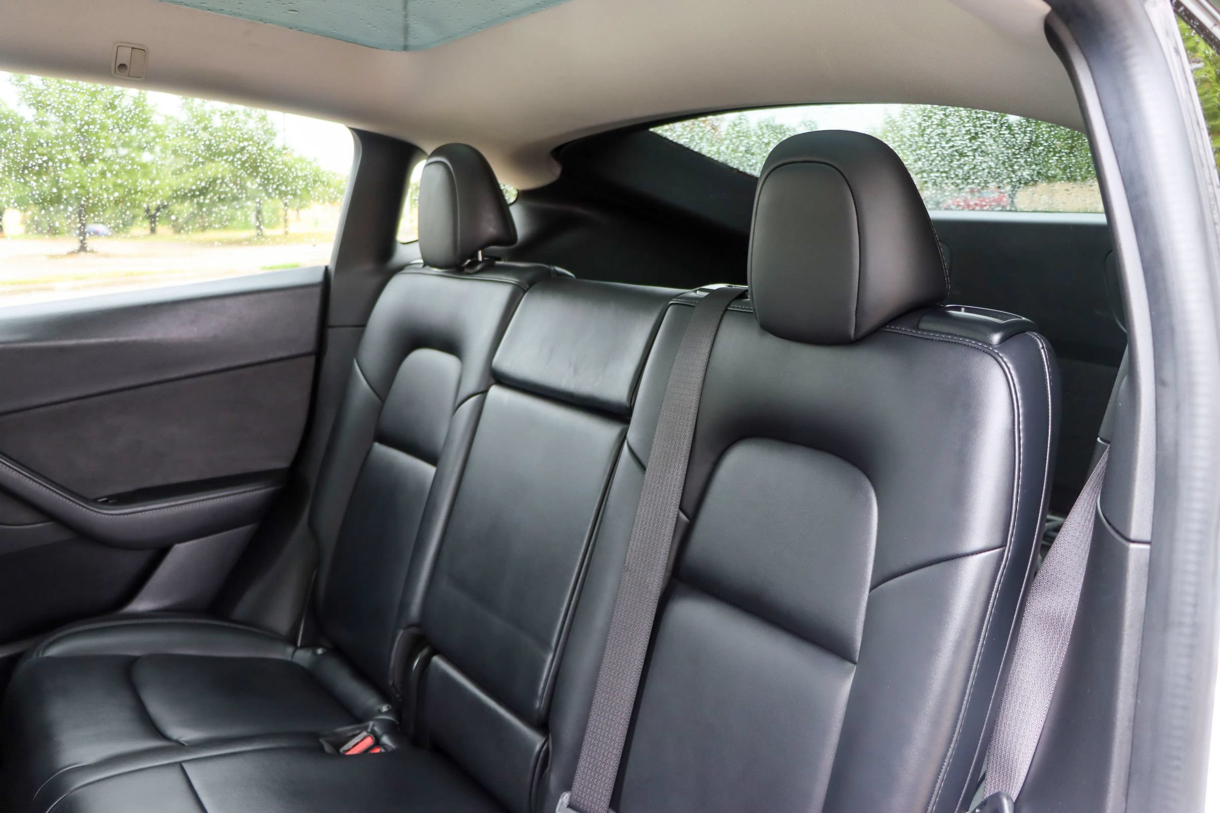 Used 2021 Tesla Model Y 2WD image 16