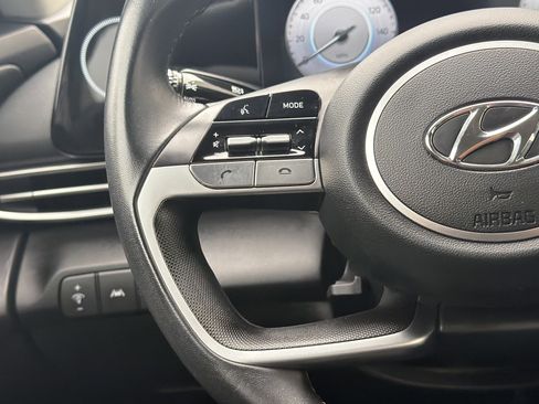 Used 2023 Hyundai Elantra SEL w/ Convenience Package FWD image 23