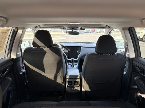 Used 2025 Subaru Outback Premium image 13