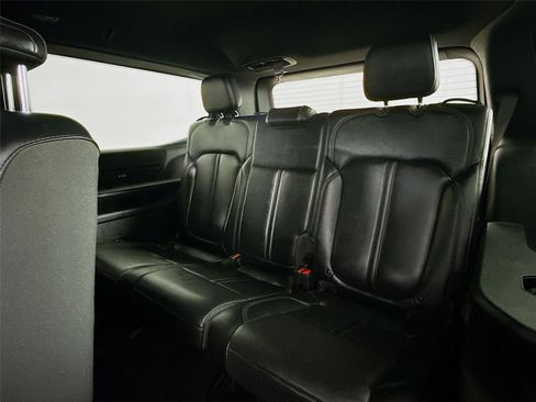 Used 2022 Jeep Wagoneer Series II image 18