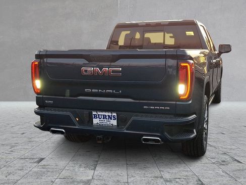 Used 2021 GMC Sierra 1500 Denali w/ Denali Ultimate Package image 11