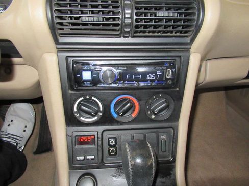 Used 1998 BMW Z3 2.8 image 19