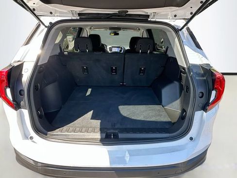 Used 2019 GMC Terrain SLE w/ Driver Convenience Package AWD/4WD image 27
