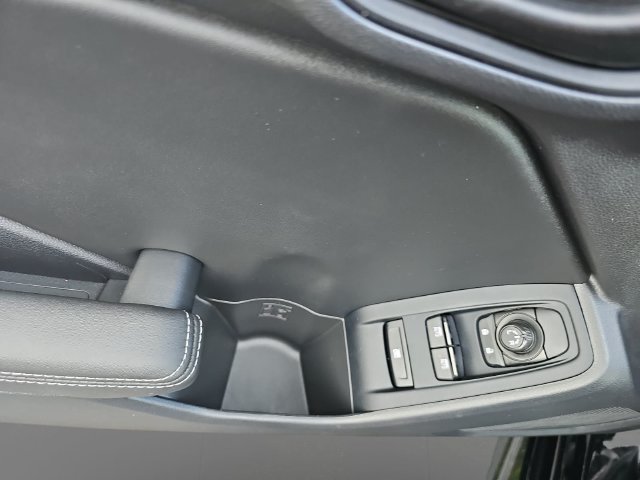 Used 2025 Toyota GR86 Premium RWD image 28