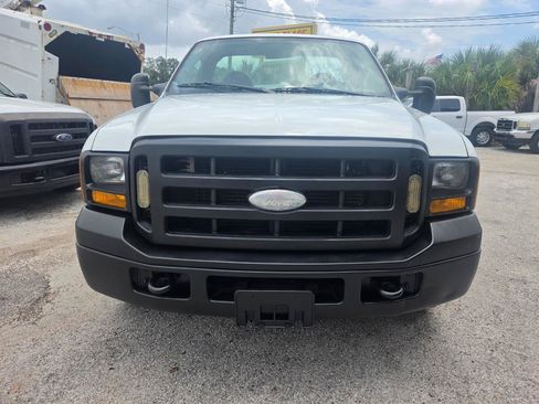 Used 2006 Ford F350 XL RWD image 7