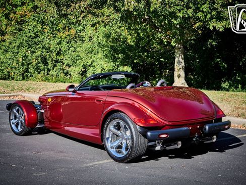 Used 2002 Chrysler Prowler image 8