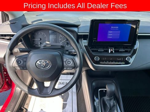 Used 2024 Toyota Corolla LE w/ LE Convenience Package FWD image 5