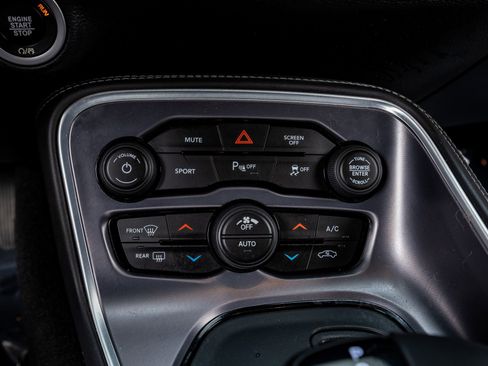 Used 2019 Dodge Challenger R/T w/ Blacktop Package image 22