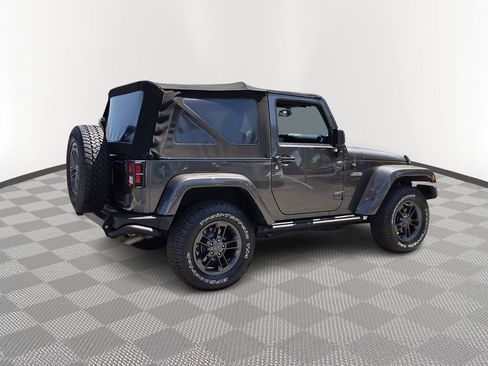 Used 2018 Jeep Wrangler Sport AWD/4WD image 6