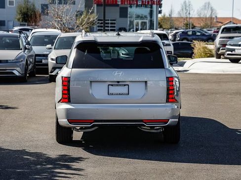 New 2026 Hyundai Palisade Calligraphy AWD/4WD image 4