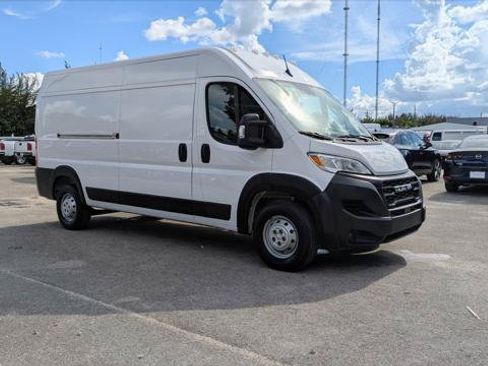 Used 2023 RAM ProMaster 2500 FWD image 7