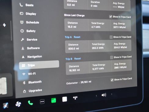 Used 2022 Tesla Model 3 Performance image 10