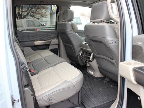 Used 2026 Ford F450 Platinum w/ Platinum Plus Package image 18