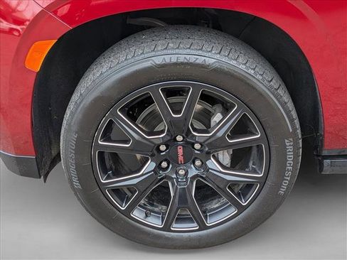 Used 2023 GMC Yukon Denali w/ LPO, Floor Liner Package image 9