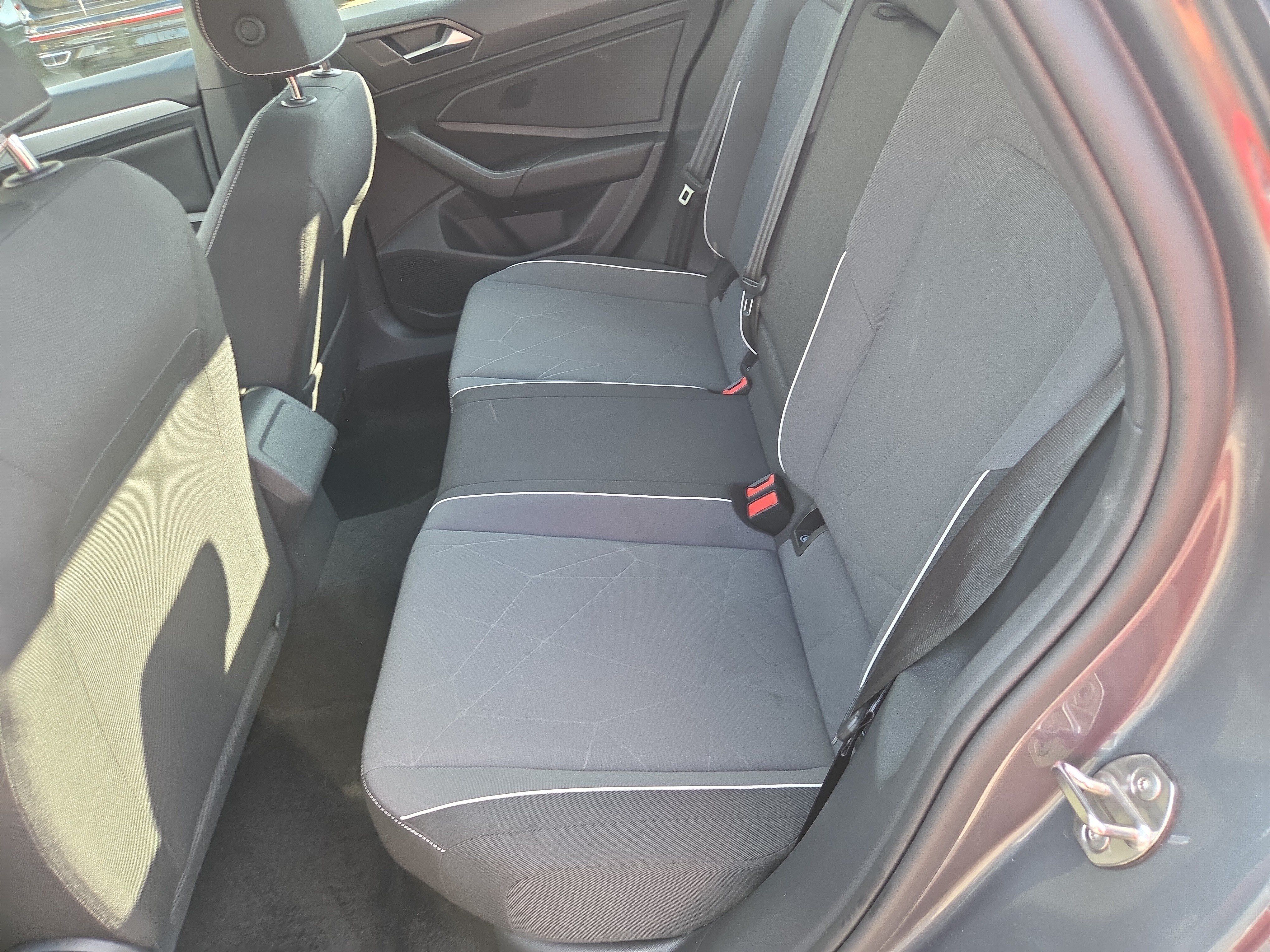 Certified 2026 Volkswagen Jetta Sport FWD image 6
