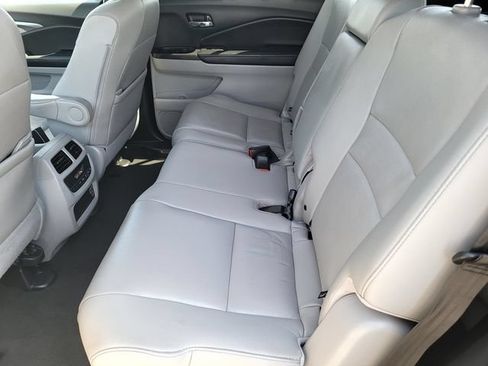 Used 2019 Honda Pilot EX-L image 12